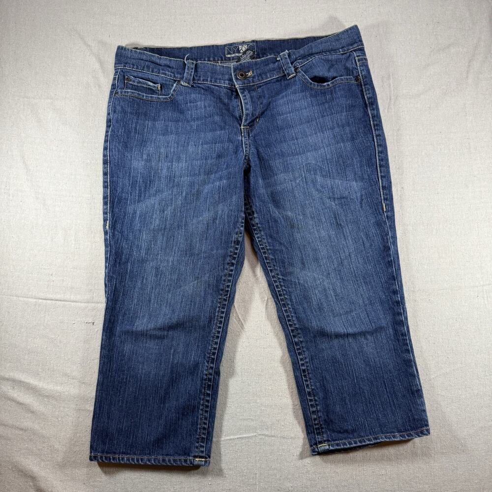 NY&C Women’s Denim Capri Jean Shorts Size 18 Straight Leg Blue Denim Dark Wash